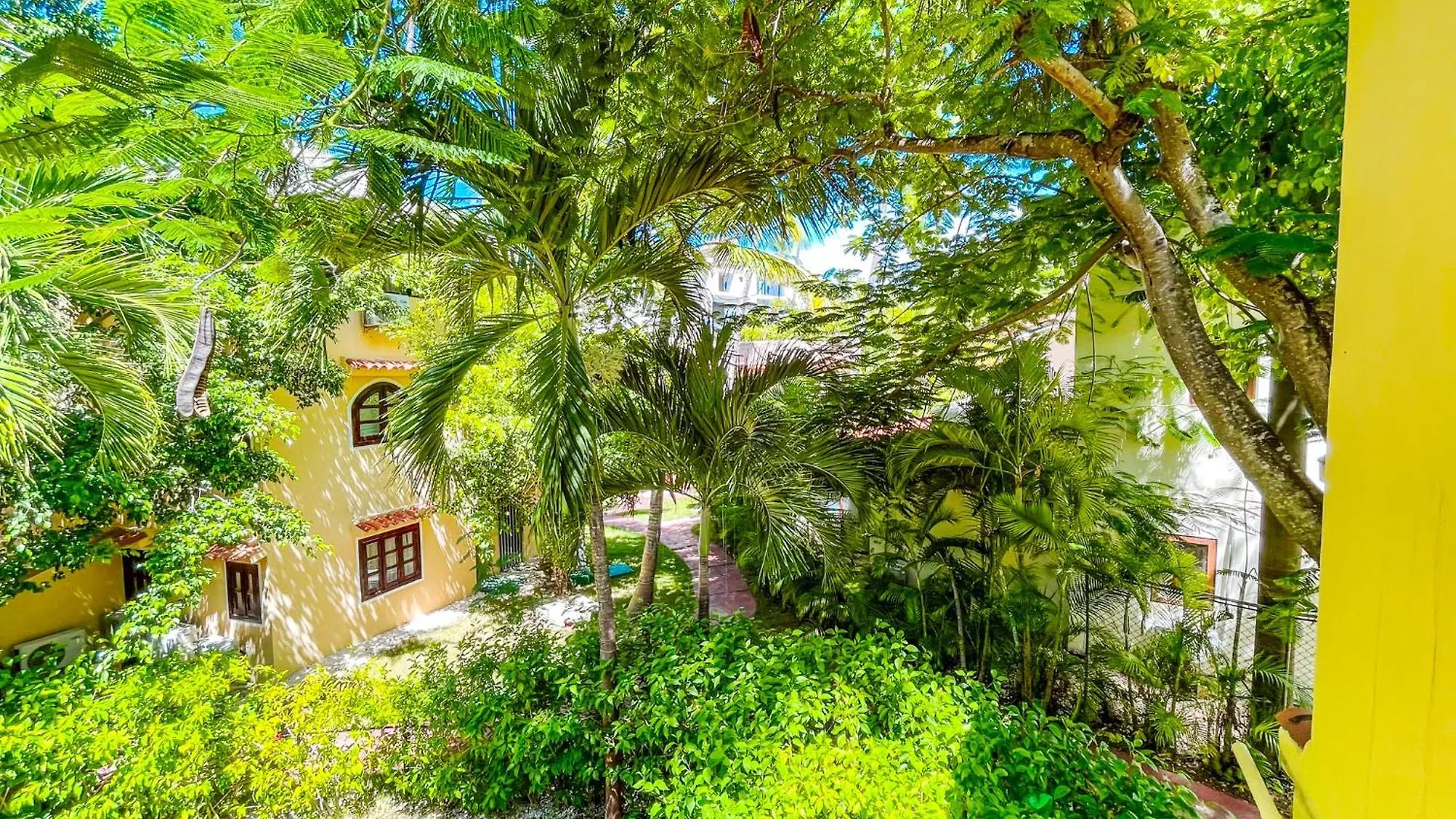 Beach Villas & Apartments Long Term Vacation Hotel Bavaro Beach Club & Spa Punta Cana 5*,